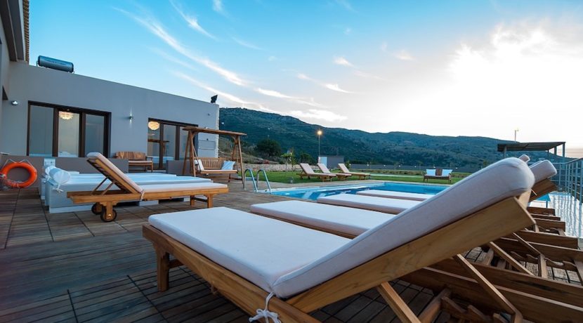 Luxury Villa with helipad at Chania Crete 19