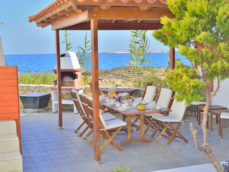 Seafront House in Crete, Kissamos FOR SALE EXCLUSIVE