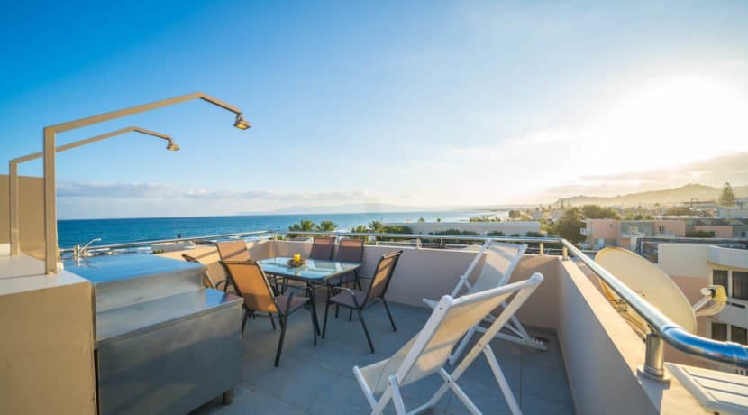 Seafront Villa with Roof Top Pool at Chania Crete for Sale, Villa with pool Crete, Property for sale in Crete, Greece property for sale by the beach 31