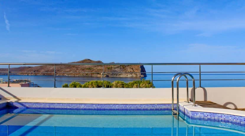 Seafront Villa with Roof Top Pool at Chania Crete for Sale, Villa with pool Crete, Property for sale in Crete, Greece property for sale by the beach 32