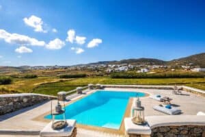 Villa in Ftelia Mykonos for sale