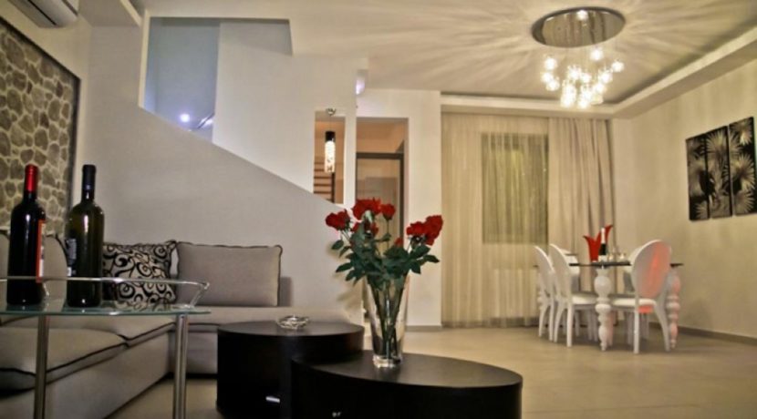 A beach front villa in Crete with sea view 17