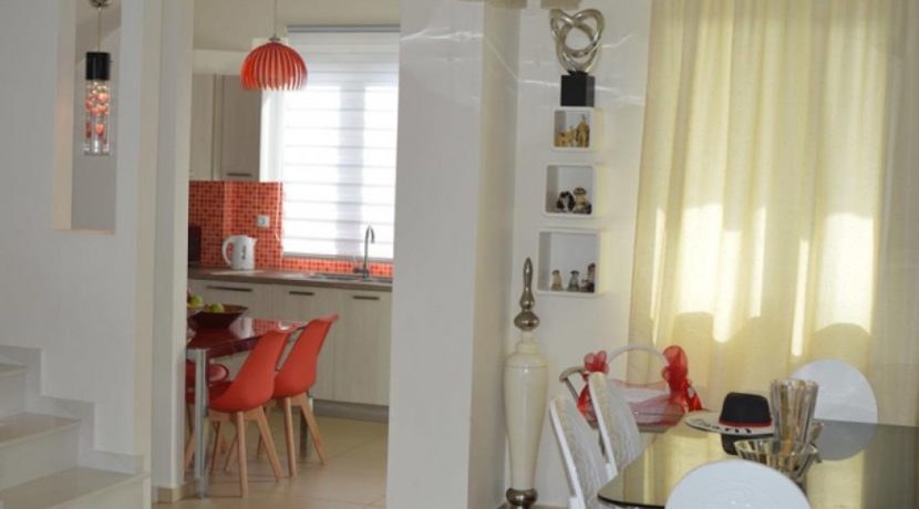 A beach front villa in Crete with sea view 6