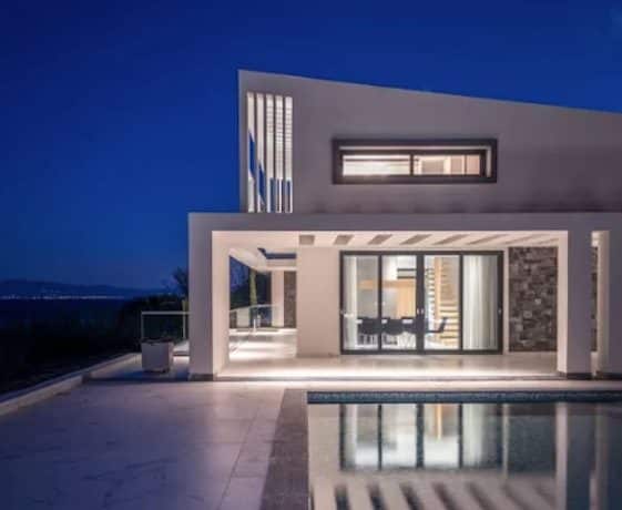 A luxurious villa by the beach, Kassandra Halkidiki 6