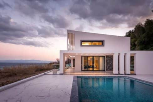 A luxurious villa by the beach, Kassandra Halkidiki 8