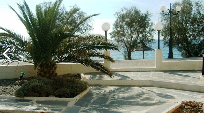 Beachfront House Comprising 4 Holiday Apartments With Licence 2