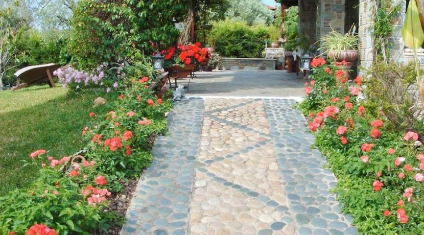 Halkidiki seafront villa with breathtaking sea view at Skioni 1