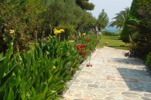 Halkidiki seafront villa with breathtaking sea view at Skioni 14