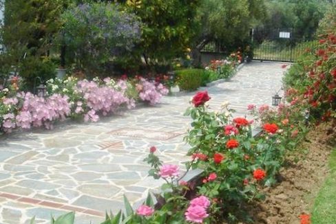 Halkidiki seafront villa with breathtaking sea view at Skioni 2