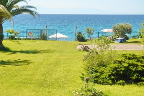 Halkidiki seafront villa with breathtaking sea view at Skioni 23