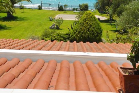 Halkidiki seafront villa with breathtaking sea view at Skioni 8