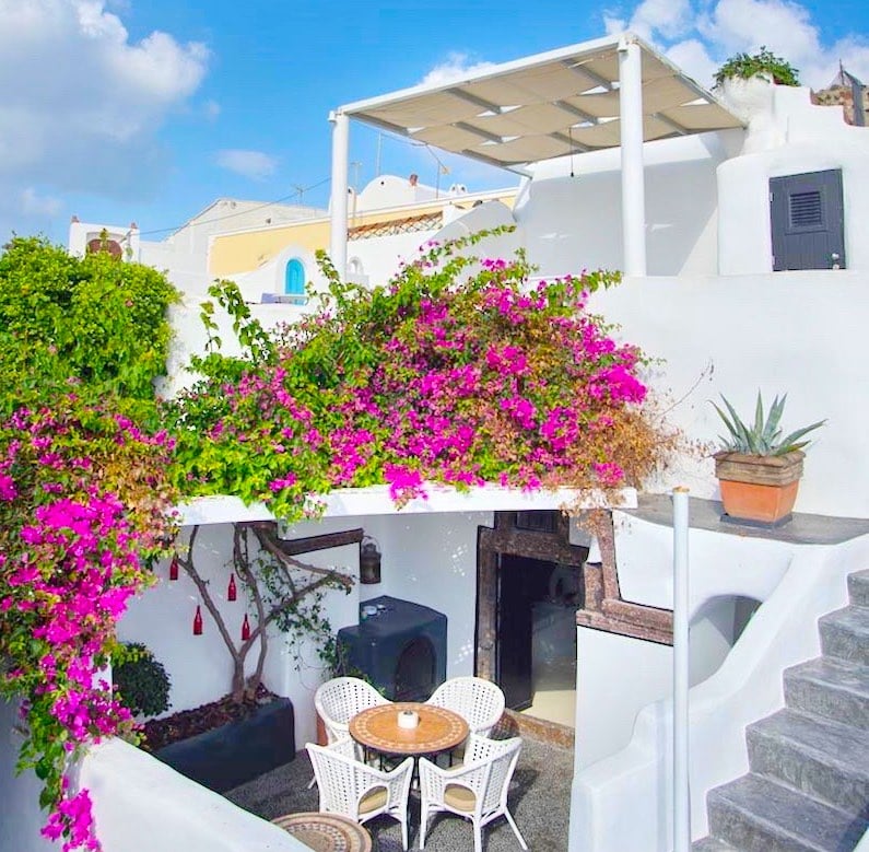 House for Sale in Santorini