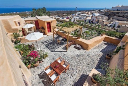 House for sale in Finikia, Santorini 5