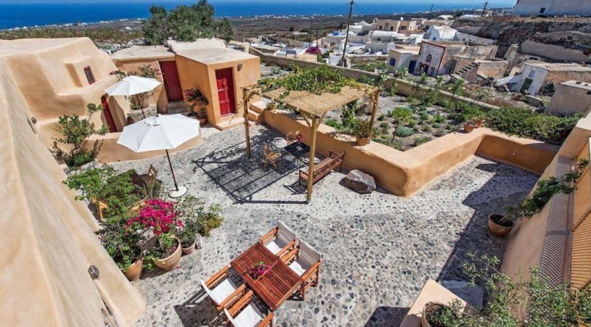 House for sale in Finikia, Santorini 5
