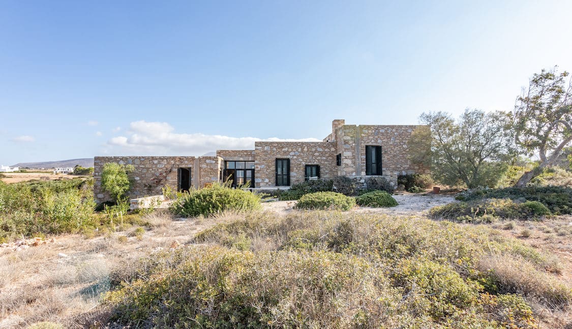 Land near the sea for Hotel in Paros Greece 6