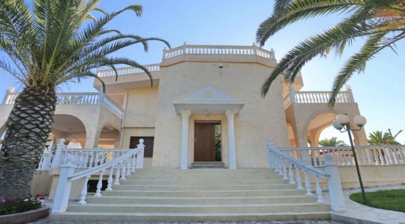 Luxury beachfront villa at Halkidiki, Kassandra 15