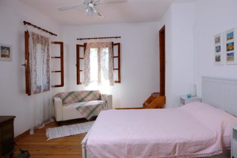 Nikiti beachfront villa 13