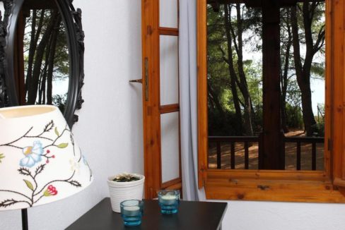 Nikiti beachfront villa 16