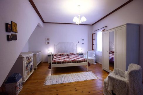 Nikiti beachfront villa 19