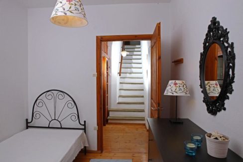 Nikiti beachfront villa 20