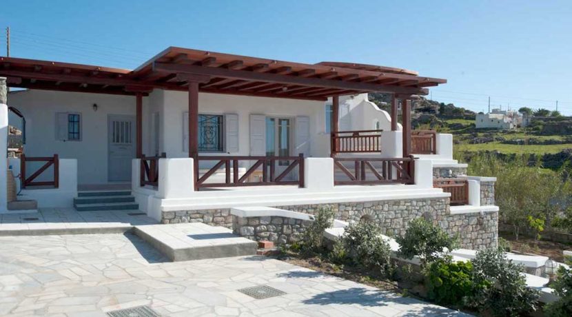 Prime location Mykonos Villa for Sale 1