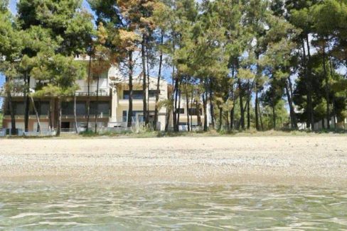Sithonia Luxury beachfront villa 16