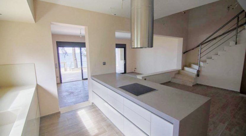 Sithonia Luxury beachfront villa 17