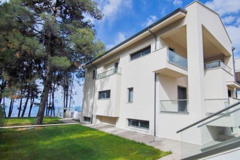 Sithonia Luxury beachfront villa 25