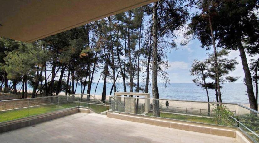 Sithonia Luxury beachfront villa 33