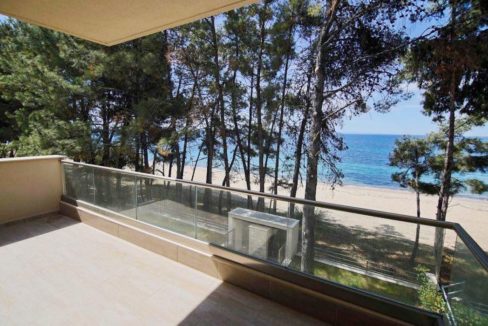 Sithonia Luxury beachfront villa 7