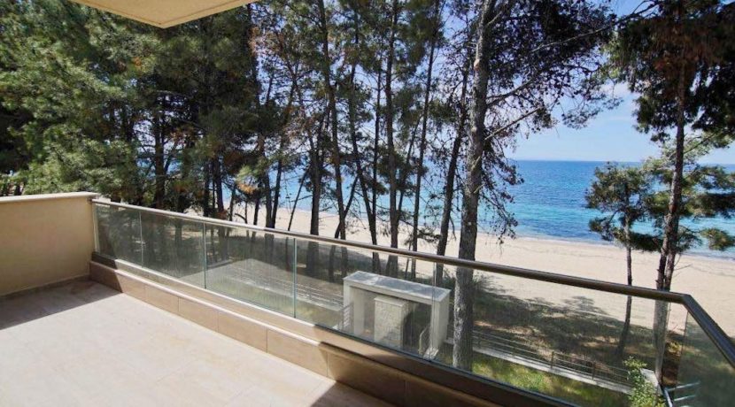 Sithonia Luxury beachfront villa 7
