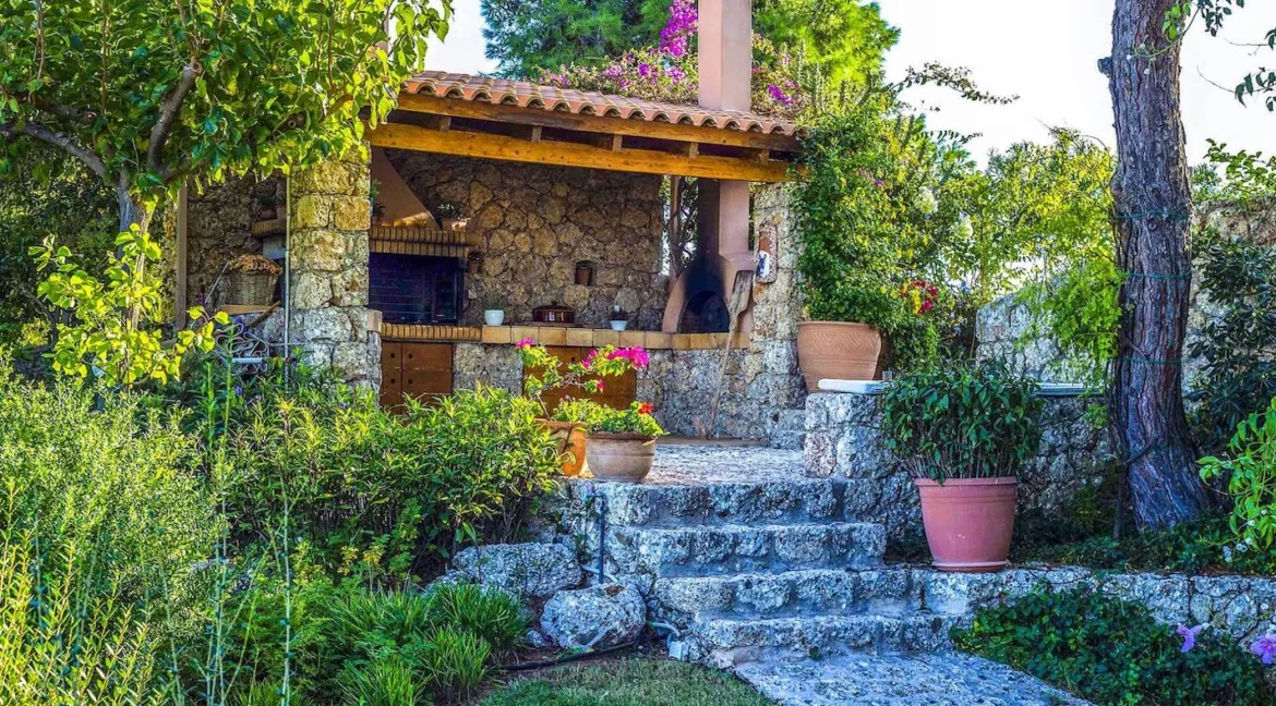 Villa for Sale in Porto Heli , Greece 3