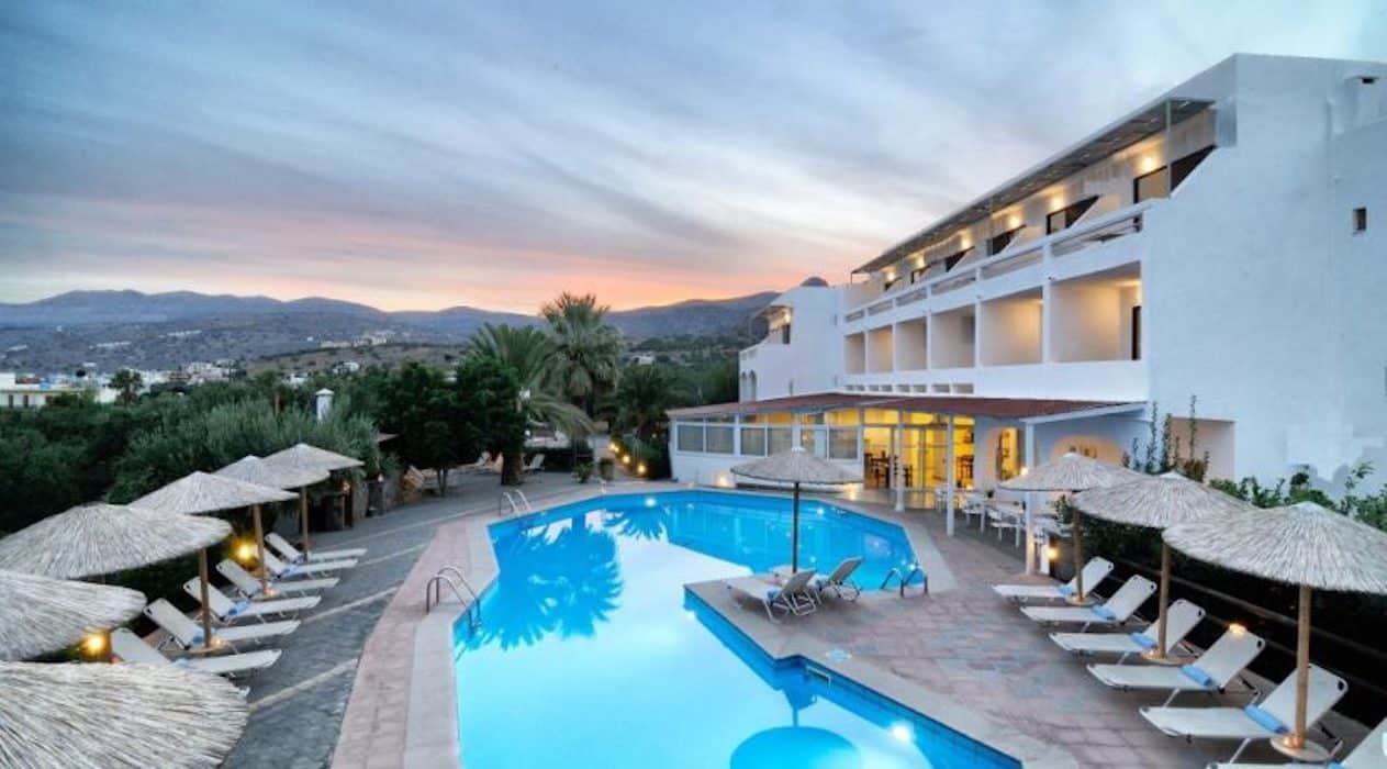Wonderful Hotel Of 39 Rooms, Near Elounda Crete
