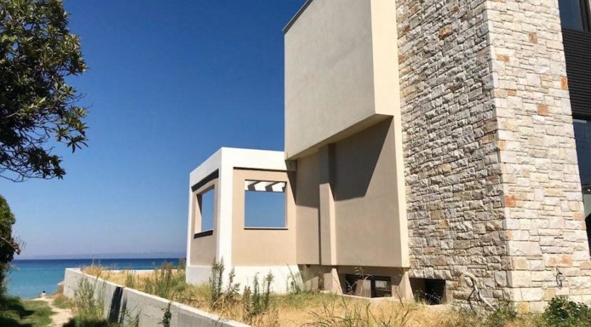 beachfront villas Hanioti 2