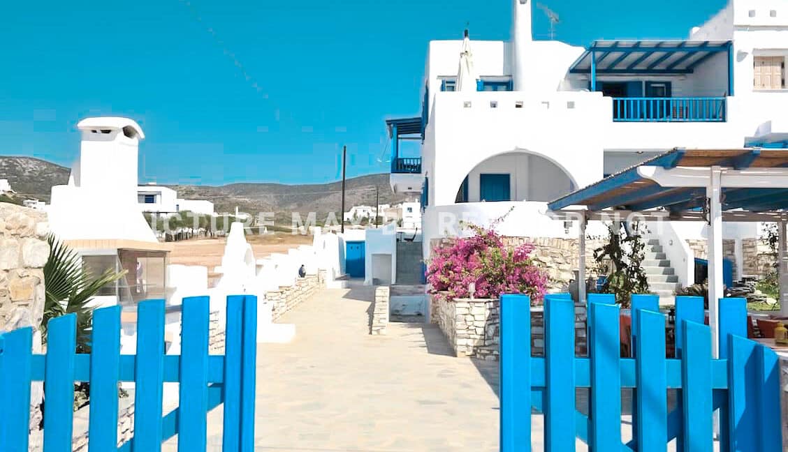 Apartments Hotel Antiparos, Cyclades Greece FOR SALE
