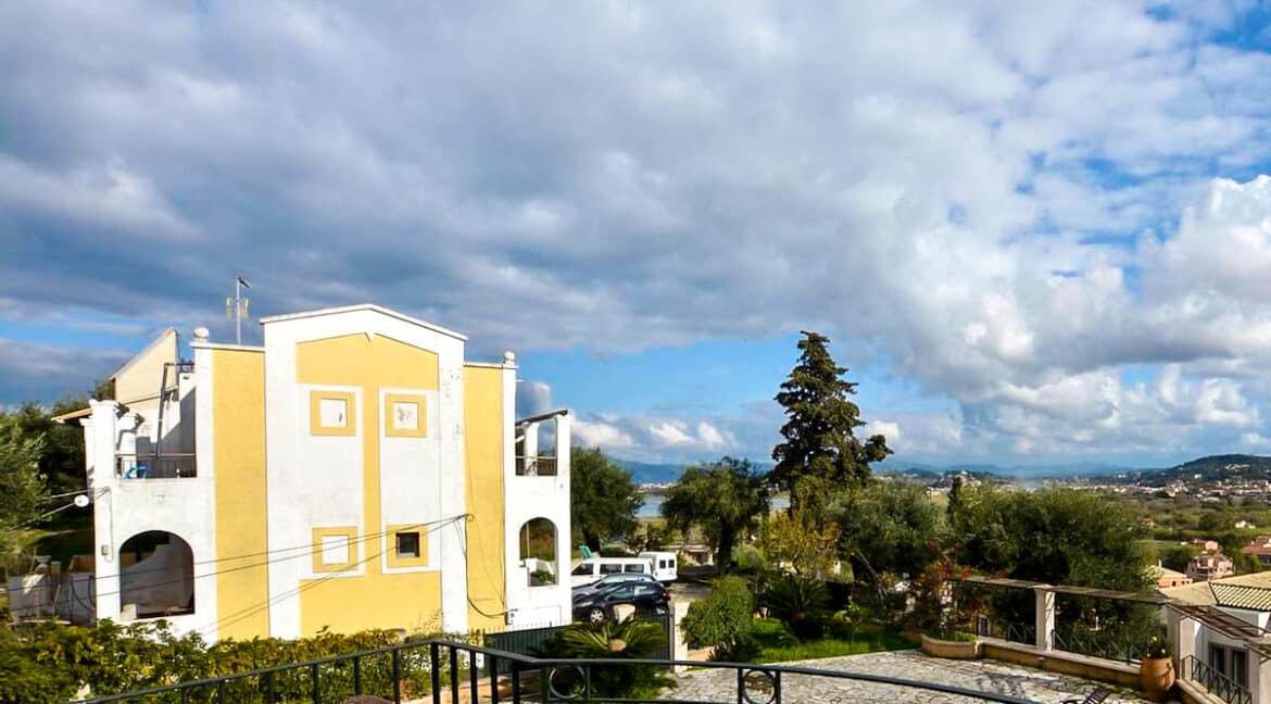 Classical Villa in Corfu, Perama, Houses for Sale in Corfu 11