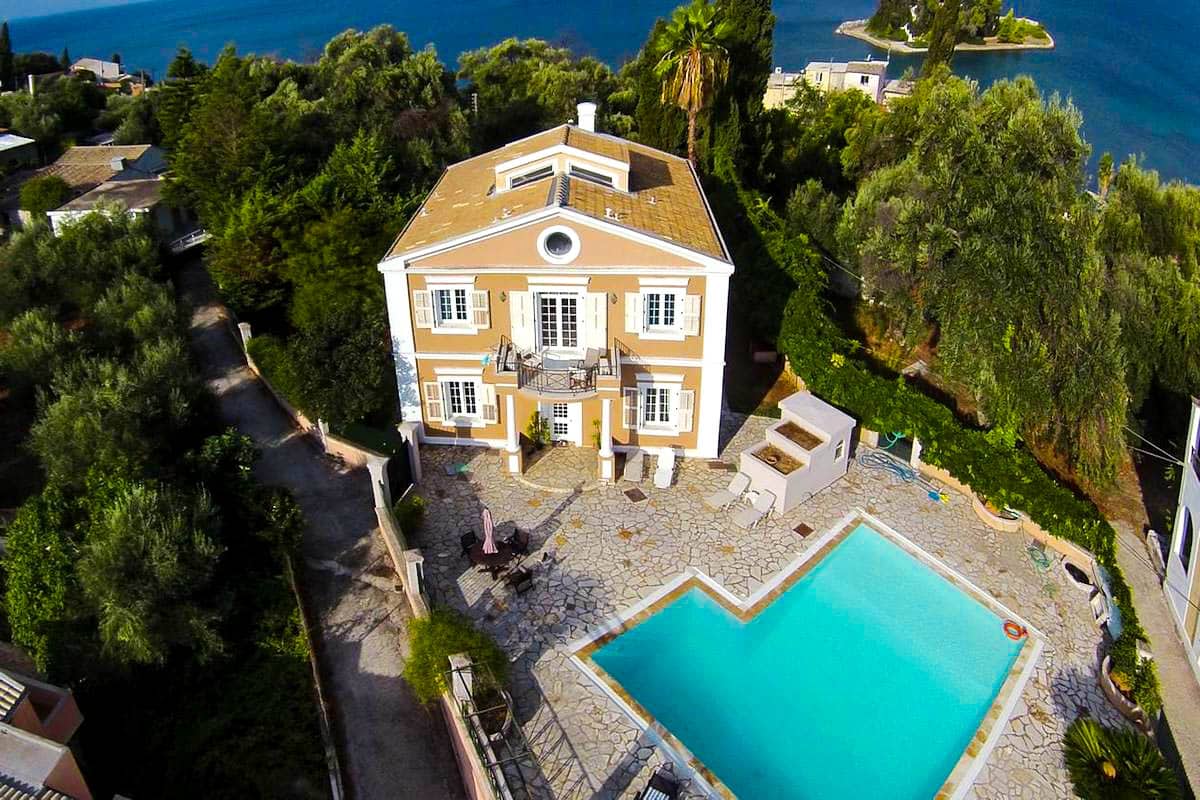 Seafront Classical Villa in Corfu, Perama