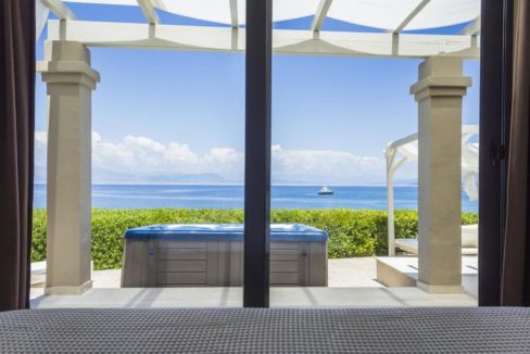 Complex of 5 small seafront villas in Corfu for sale 5