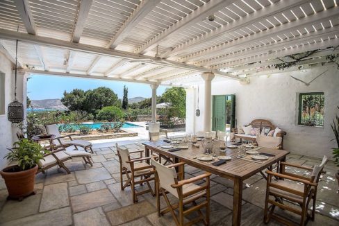 Excellent Villa in Paros for sale 10