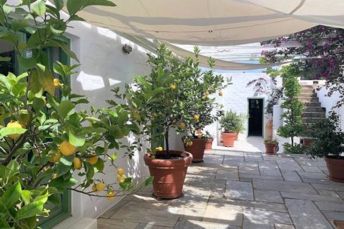 Excellent Villa in Paros for sale 2