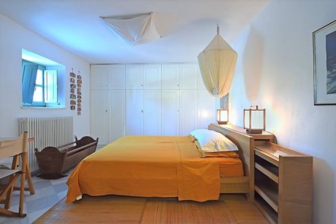 Excellent Villa in Paros for sale 3