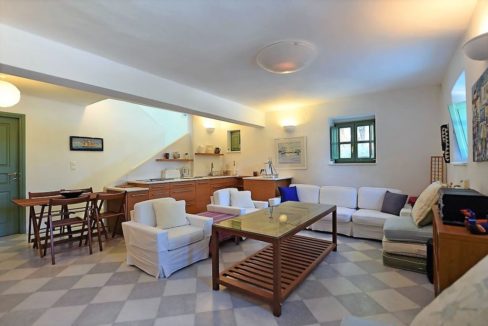 Excellent Villa in Paros for sale 4