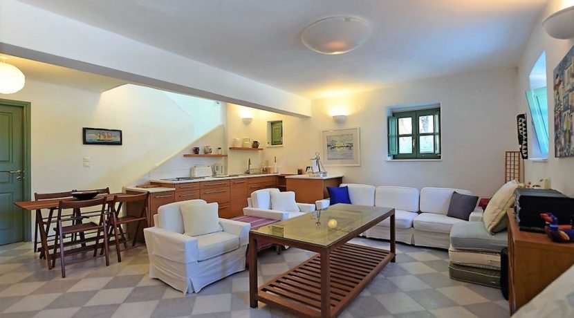 Excellent Villa in Paros for sale 4