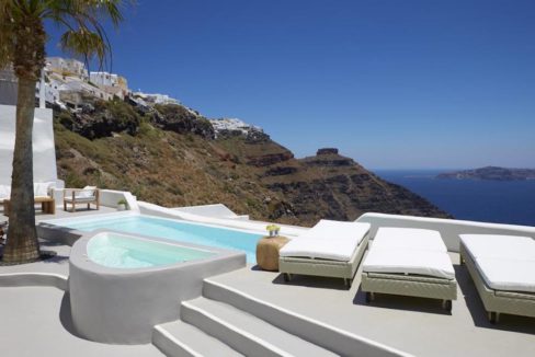 Santorini Luxury Villa for sale 10