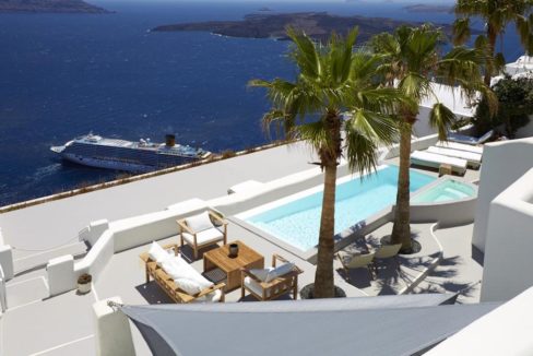 Santorini Luxury Villa for sale 11