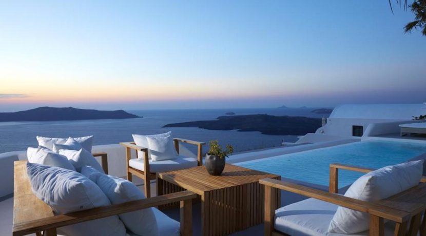 Santorini Luxury Villa for sale 15