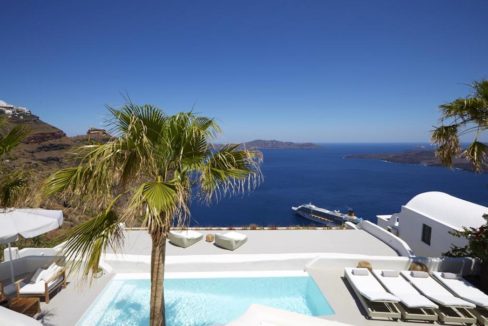 Santorini Luxury Villa for sale 18