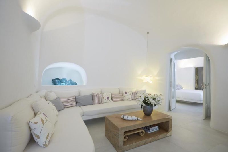 Santorini Luxury Estate Villa at Caldera for SALE with Amazing View