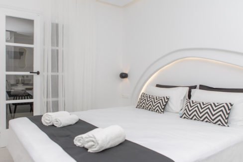 Seafront Hotel of 15 Studios in Naxos Island 1