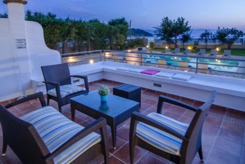 Seafront Villa in Avlaki Corfu 11